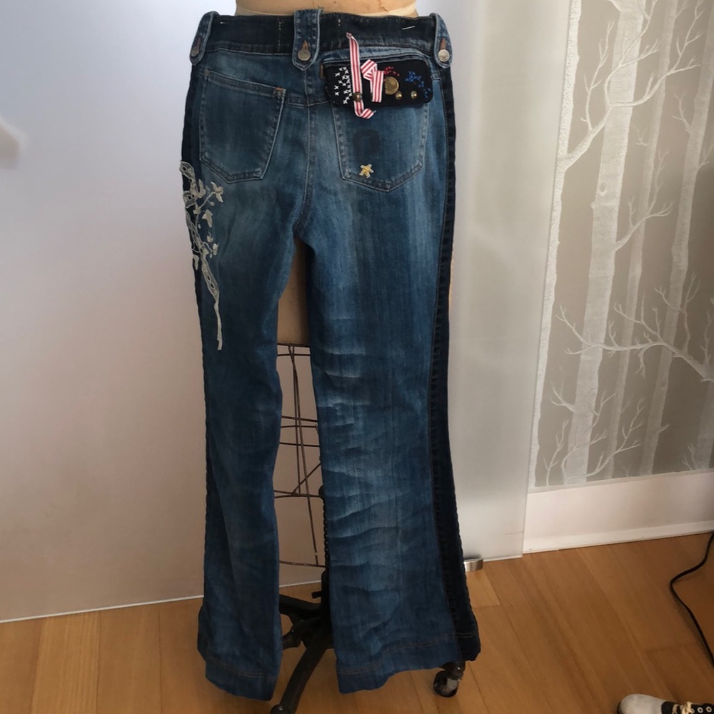 Jeans - Picture 3 of 4